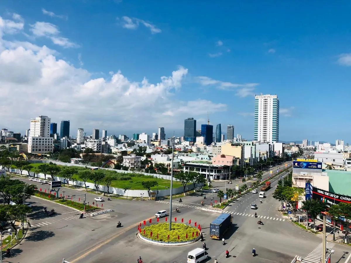 Cali Hotel Books Da Nang 0*,  Vietnam