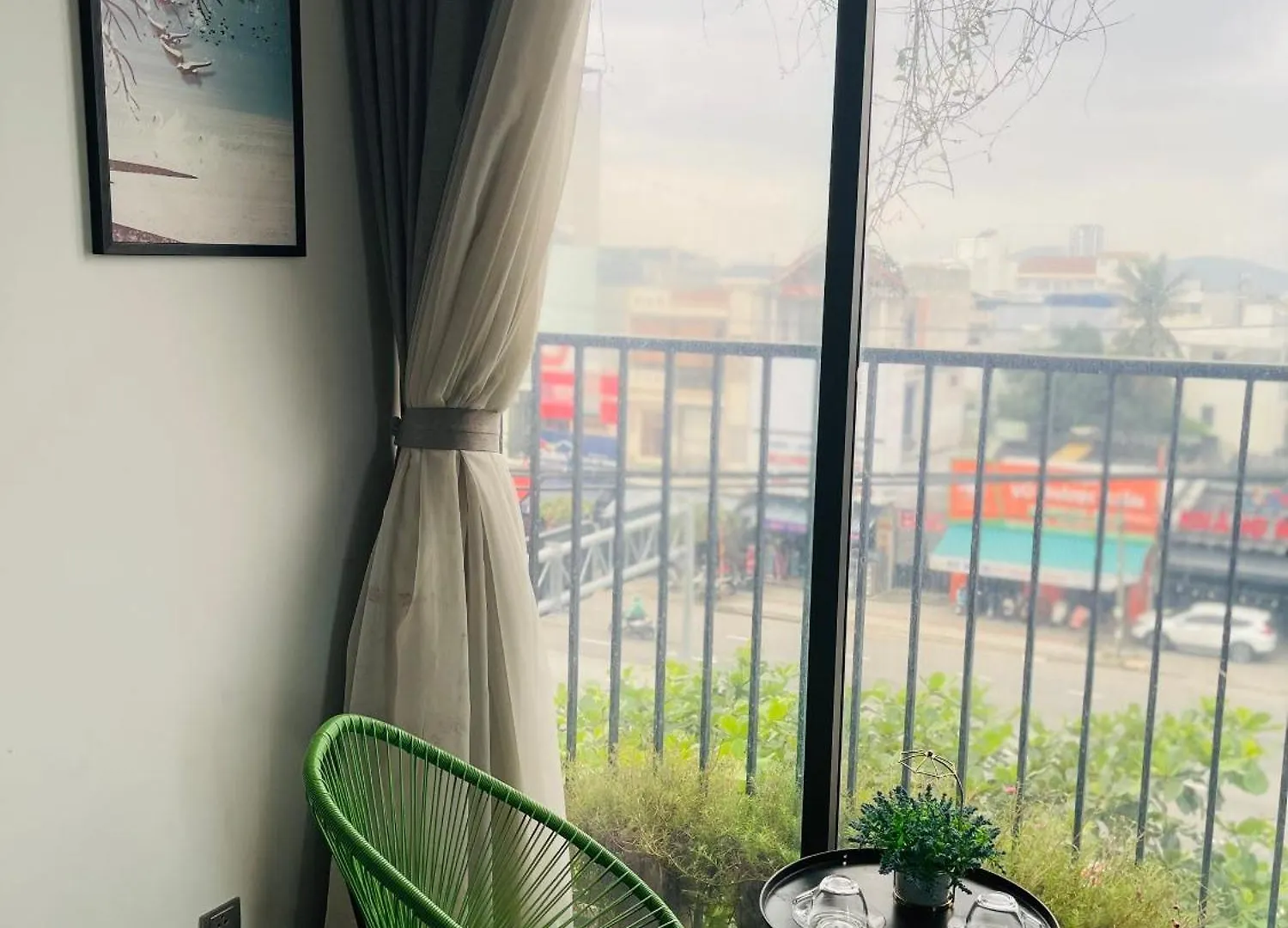 Apartment Cali Hotel Books Da Nang